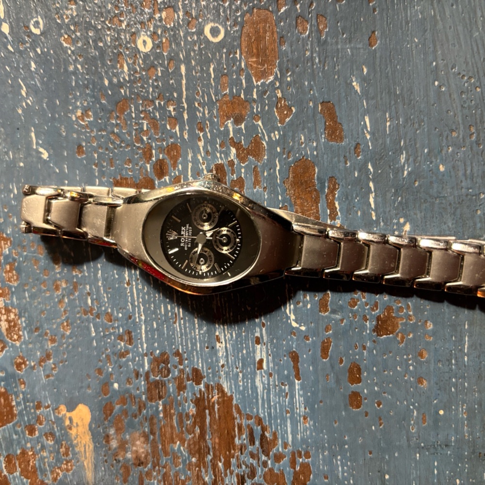Stainless steel lady’s watch